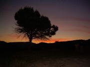 Puesta de sol desde Santa María. Petín, Orense